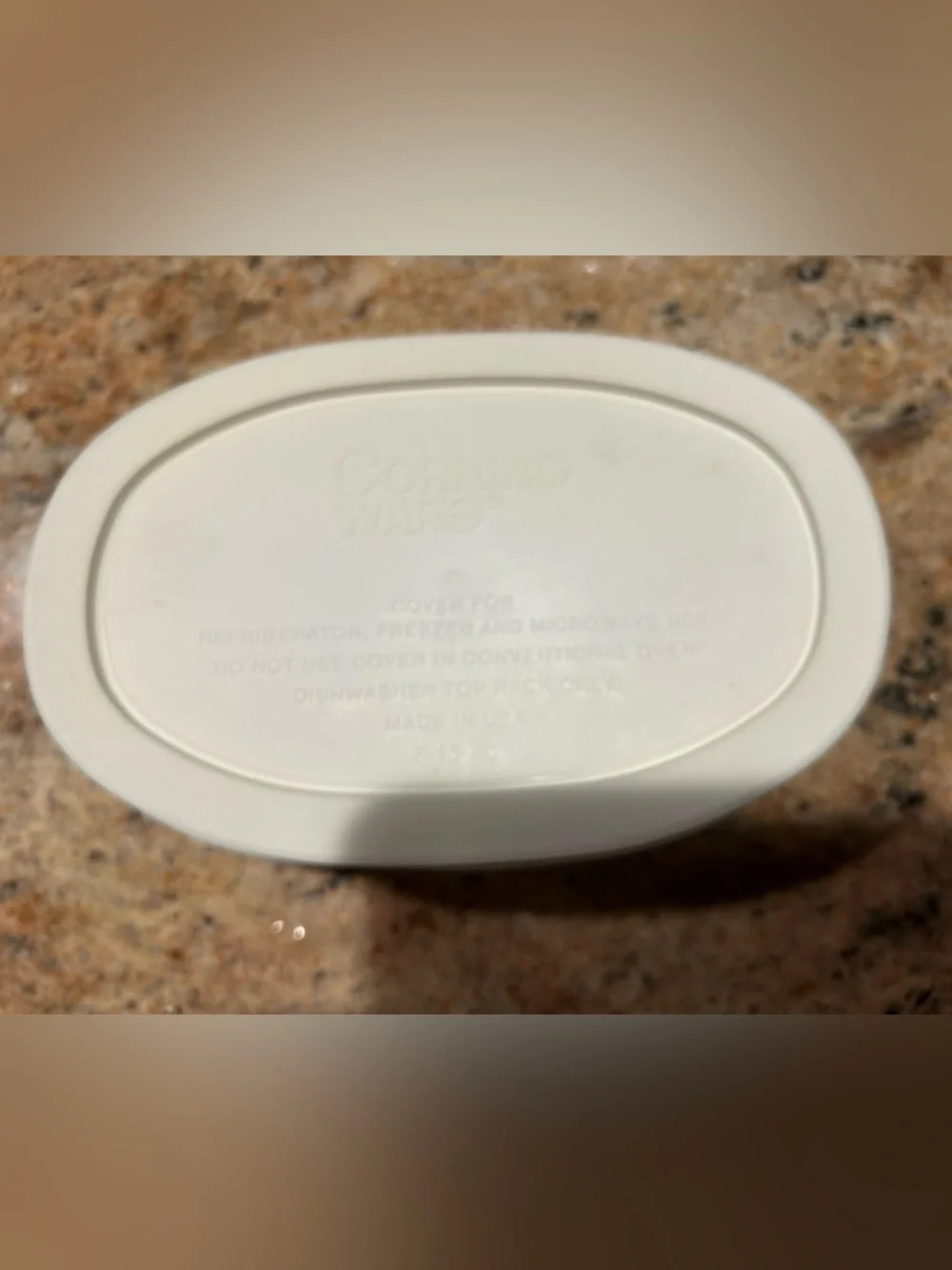 Corningware F-15-B French White Oval 15 oz Casserole w/ plastic lid F-15-PC